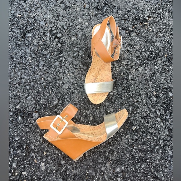 BCBG Tan and Silver Wedge Sandals with Ankle Strap - Picture 5 of 15